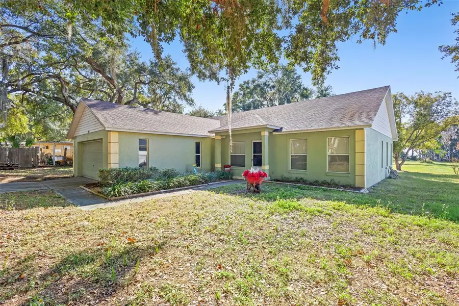 10320 Bumblebee Lane, Leesburg, FL 34788 - Image #2