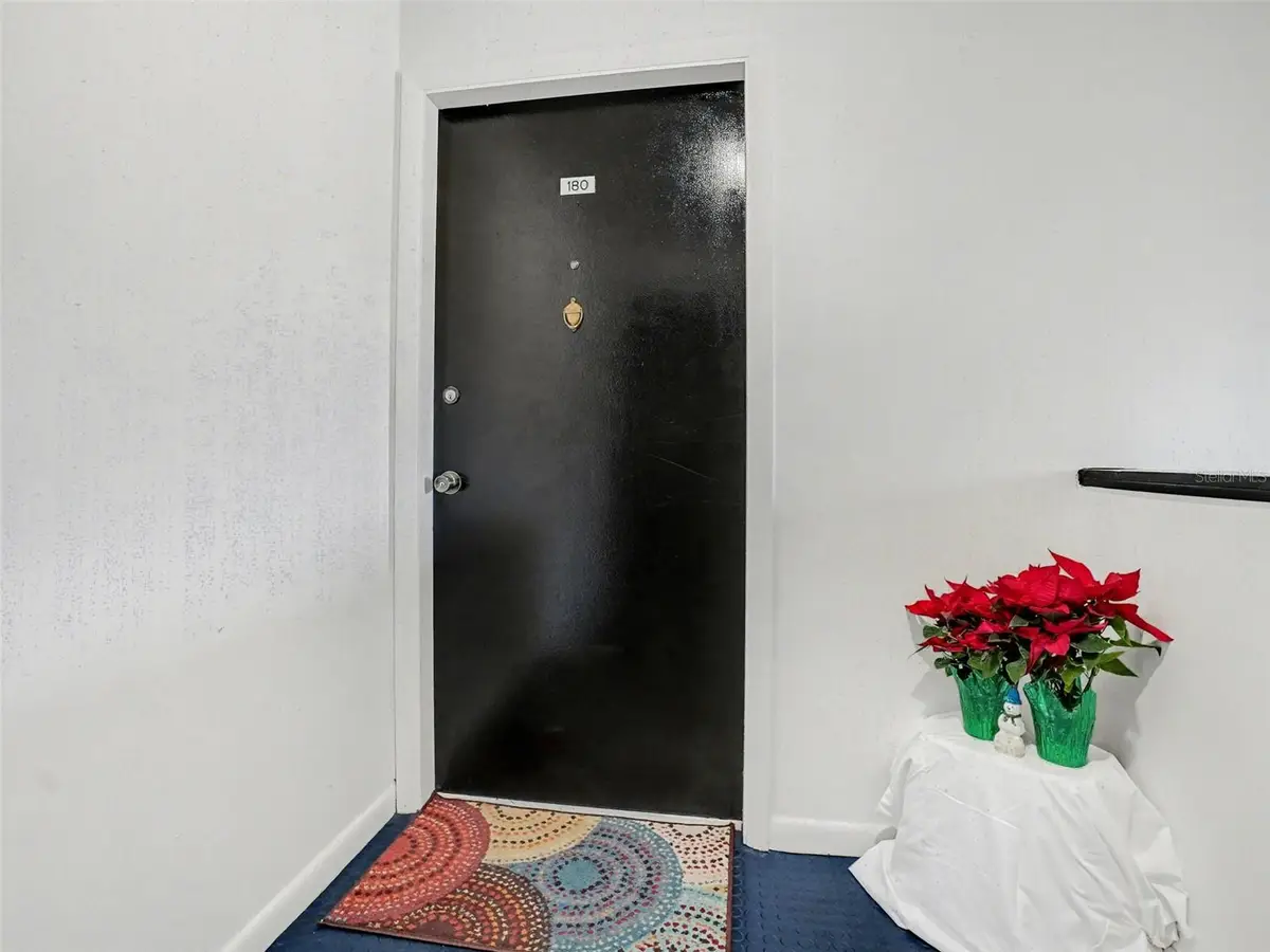 525 Conway Road #180, Orlando, FL 32807 - Image #1