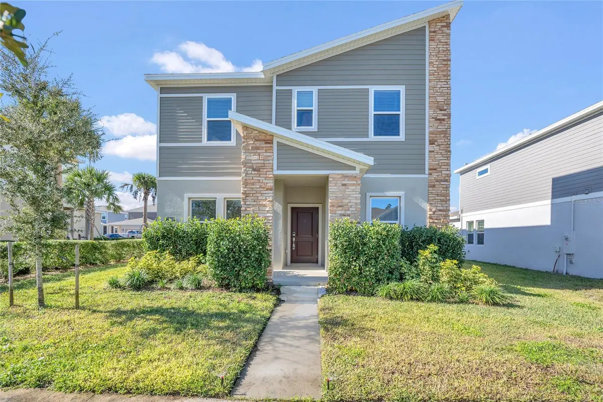 2048 Shaggy Fisher Drive, Apopka, FL 32712 - Image #1