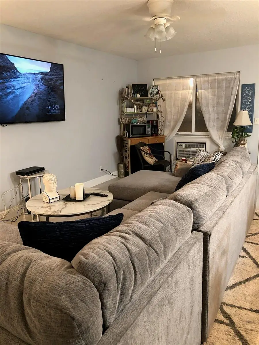 210 Salisbury I #I, West Palm Beach, FL 33417 - Image #1