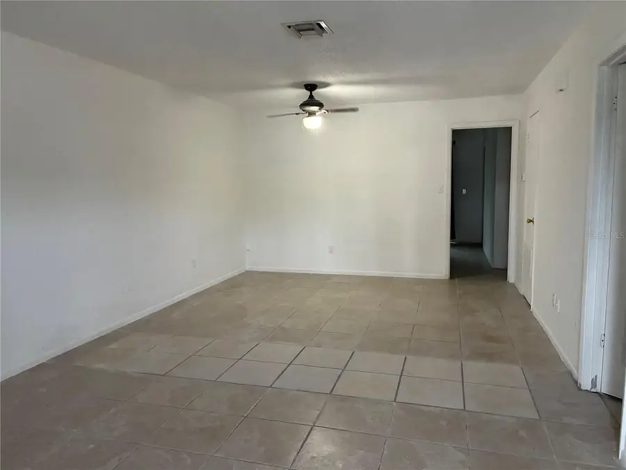 8071 Sparrow Drive, Orlando, FL 32825 - Image #2