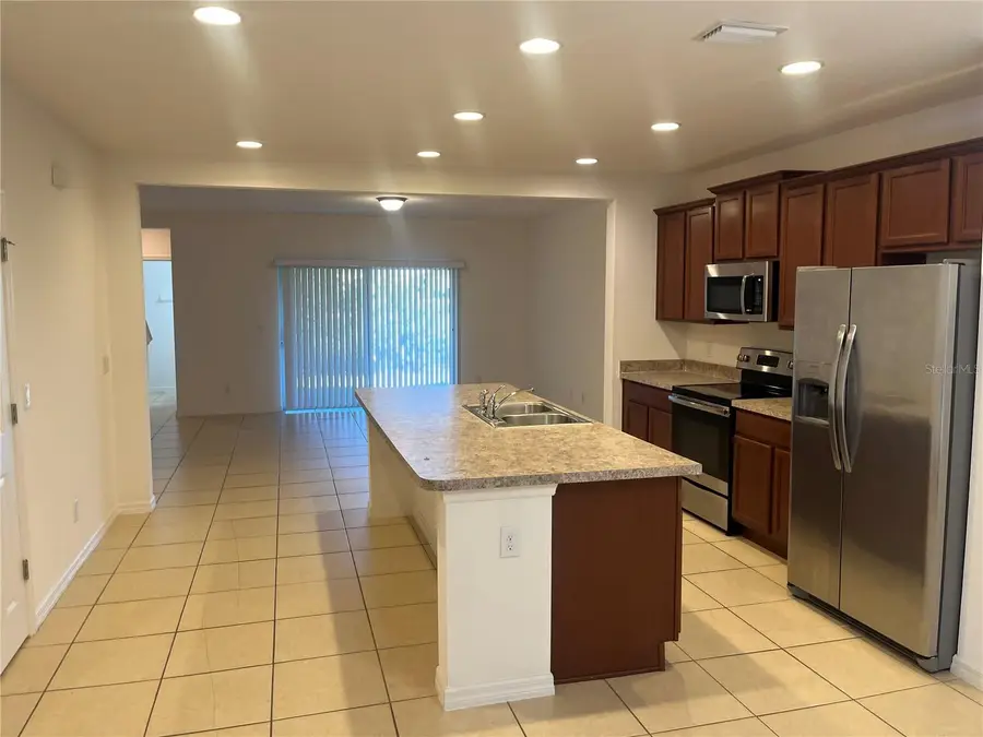 394 Annabelle Way, Davenport, FL 33837 - Image #3