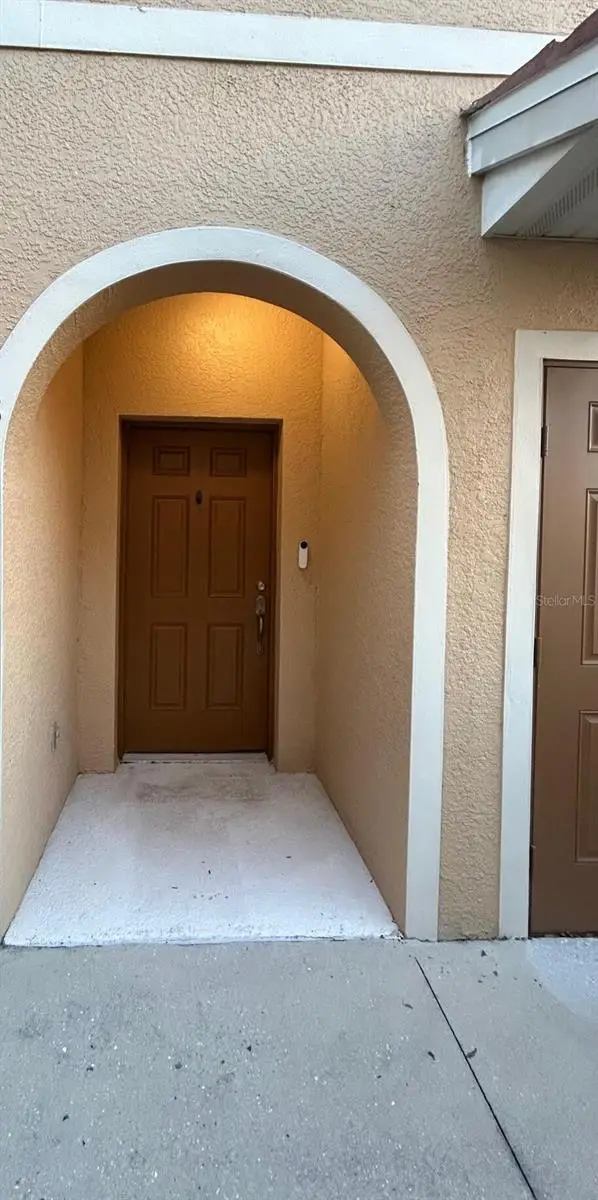 3672 Parkridge Circle #27-106, Sarasota, FL 34243 - Image #2