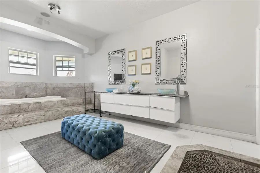 11250 Mcmullen Road, Riverview, FL 33569 - Image #3