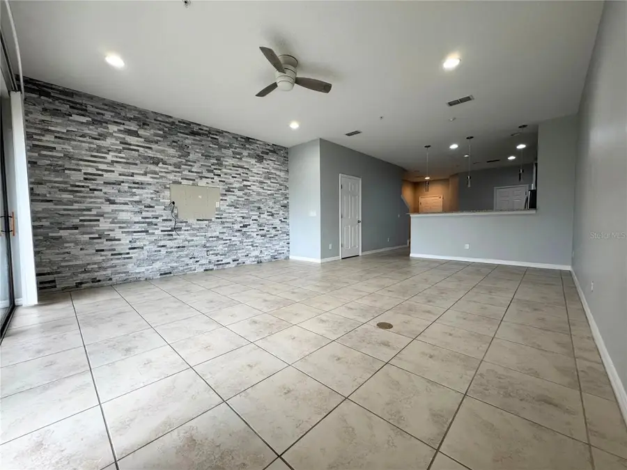 726 Artisan Street #24, Orlando, FL 32824 - Image #3