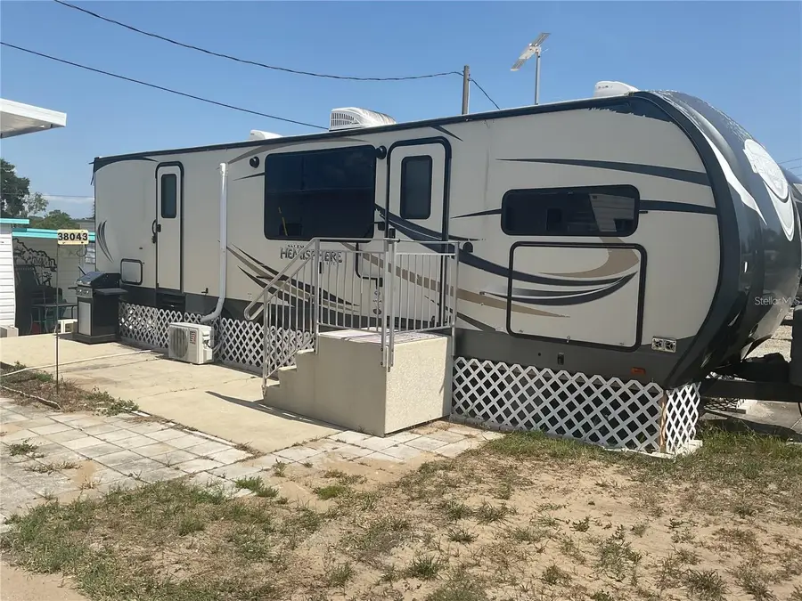 38043 Bluebird Circle, Leesburg, FL 34788 - Image #2