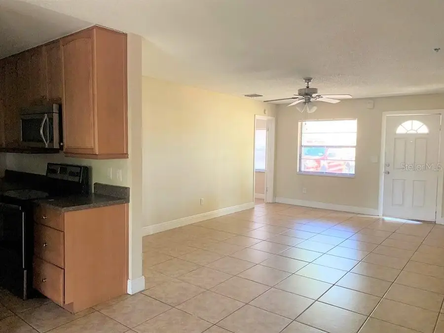 14122 Newcomb Avenue, Orlando, FL 32826 - Image #2