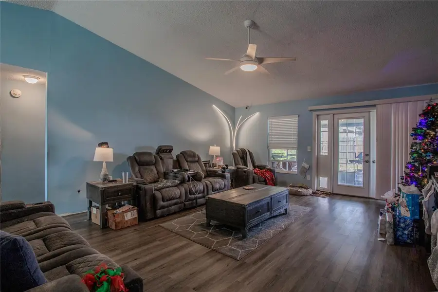 7927 Sapphire Lane, Orlando, FL 32822 - Image #2