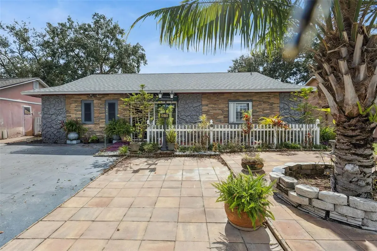 3646 Falling Leaf Lane, Orlando, FL 32810 - Image #1