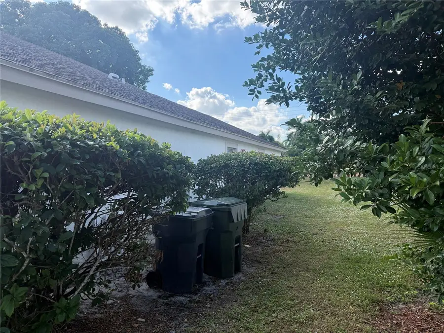 13036 Meadowbreeze Drive, Wellington, FL 33414 - Image #3