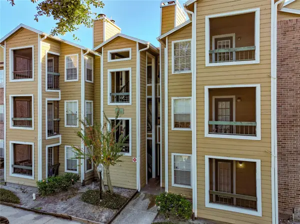 4301 Lizshire Lane #107, ORLANDO, FL 32822