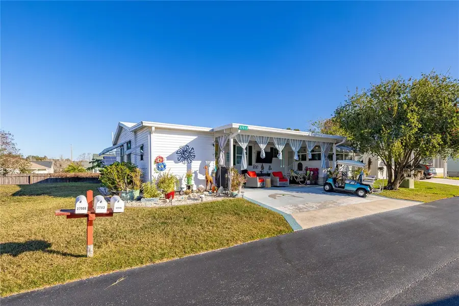 37513 Campo Avenue, Zephyrhills, FL 33541 - Image #2