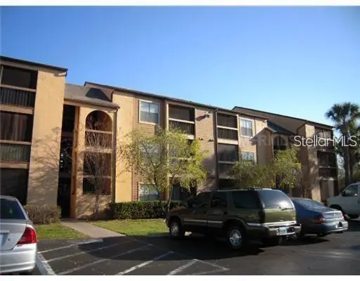 2031 Cascades Boulevard #103, KISSIMMEE, FL 34741