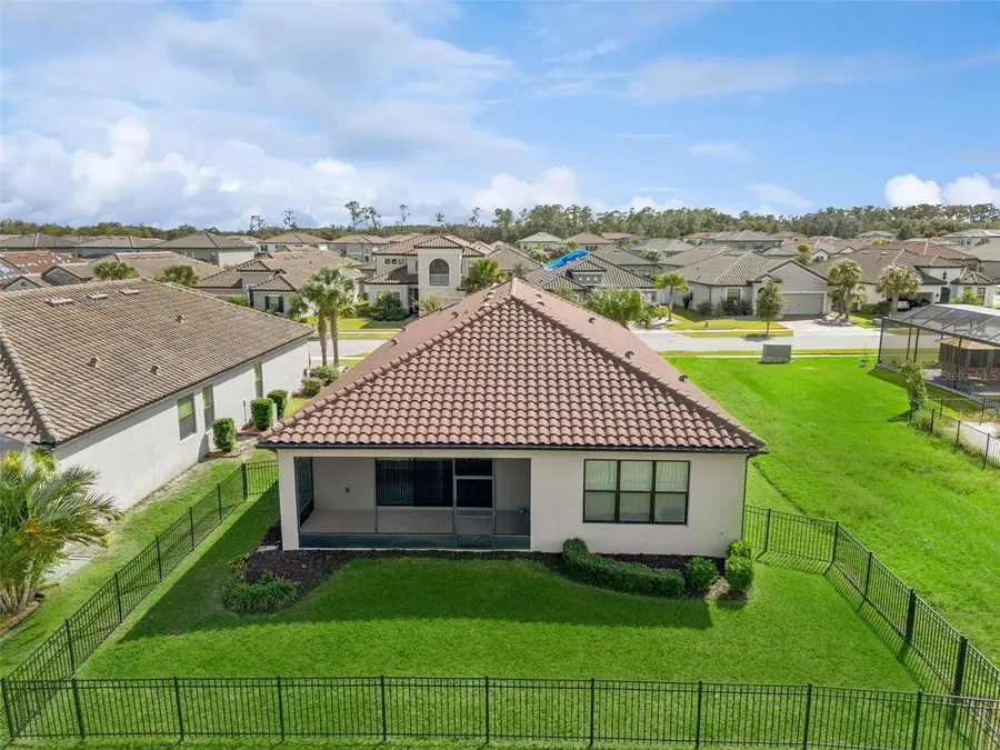 3964 Carrick Bend Dr, Kissimmee, FL 34746 - Image #3