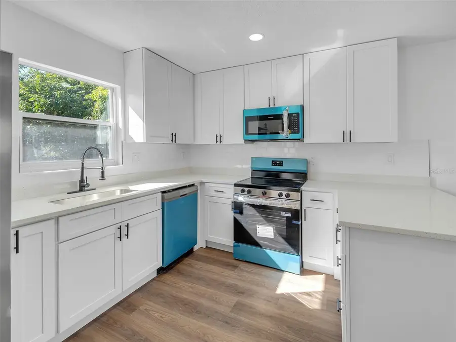 3910 W Robinson Street, Orlando, FL 32805 - #2