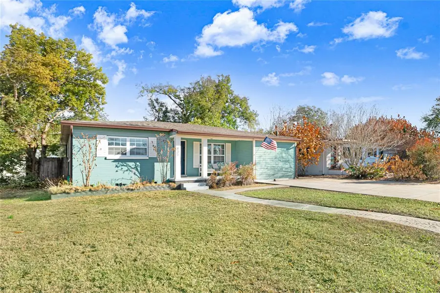 835 Canovia Avenue, Orlando, FL 32804 - #2