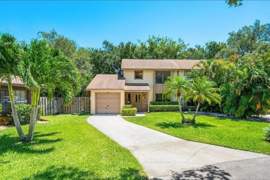 1007 Raintree Lane, Palm Beach Gardens, FL 33410 - Image #2