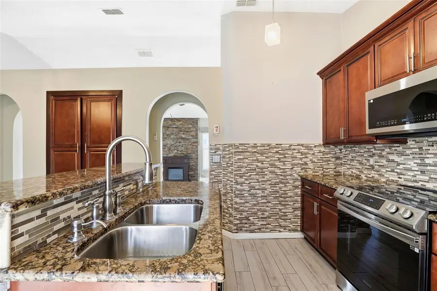 10517 Rocking A Run, Orlando, FL 32825 - Image #3