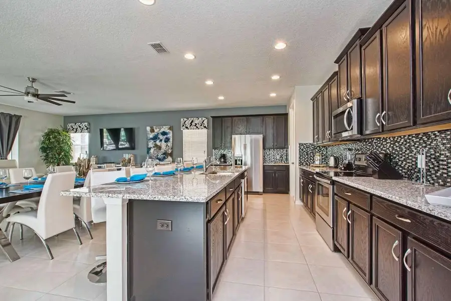 9015 Sunshine Ridge Loop, Kissimmee, FL 34747 - Image #3