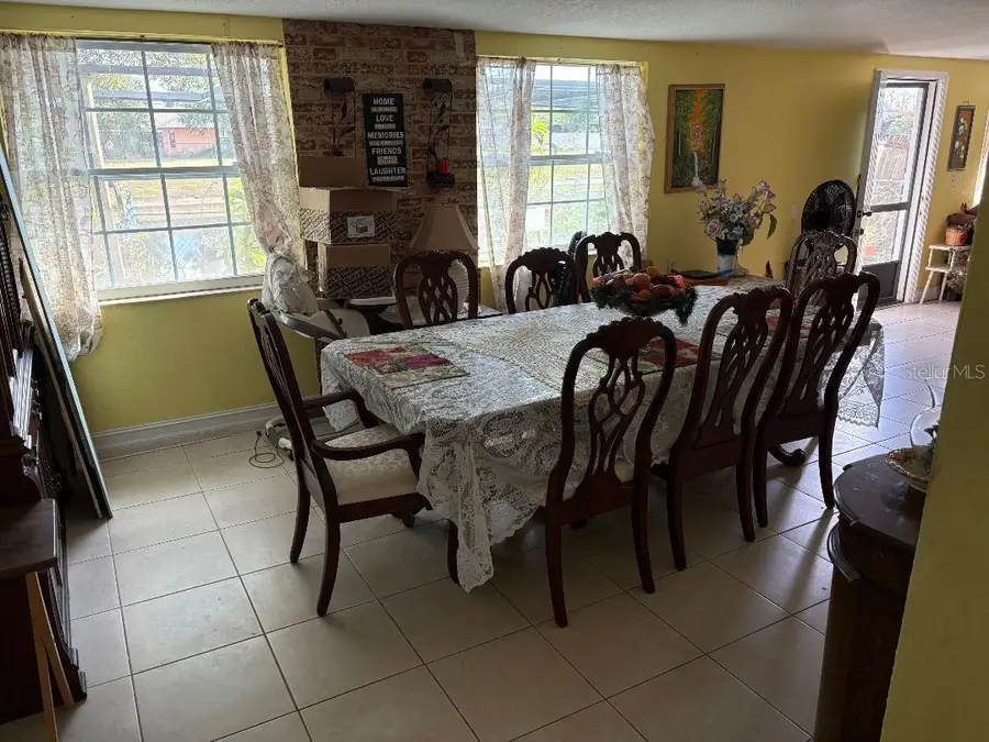 143 W Cedarwood Circle, Kissimmee, FL 34743 - Image #3