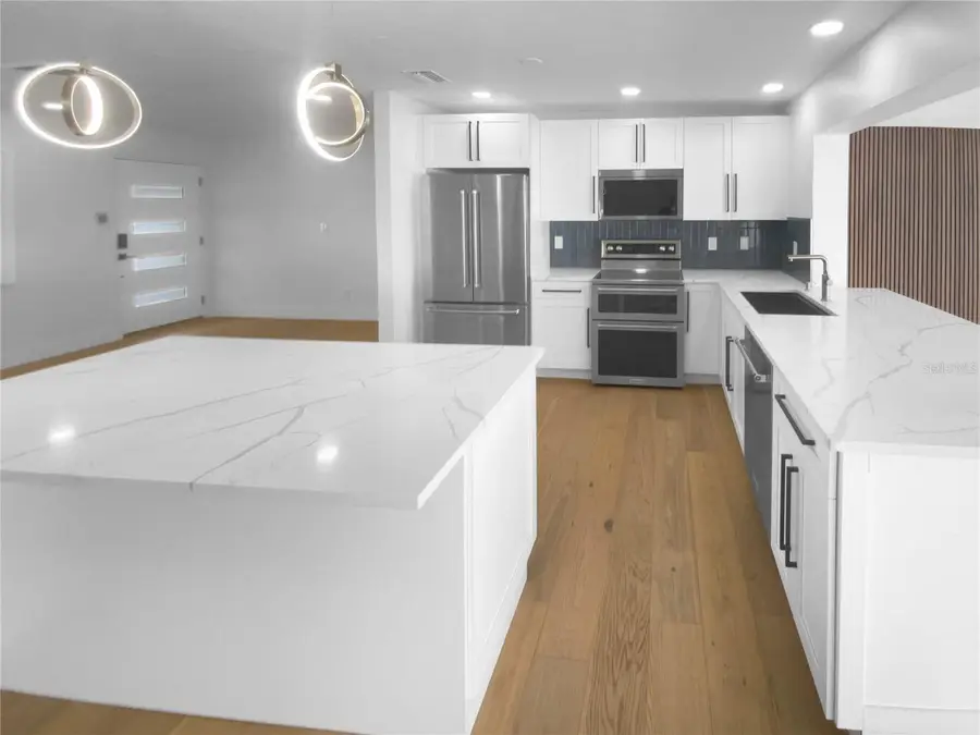 8001 13th Avenue S, Saint Petersburg, FL 33701 - Image #2