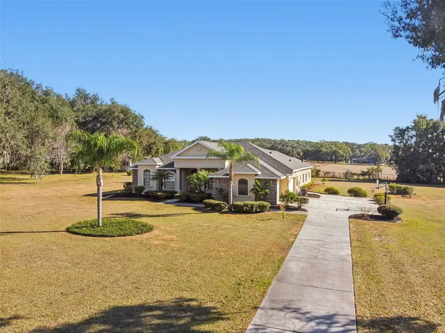 14308 Willow Run, Dade City, FL 33523 - Image #2