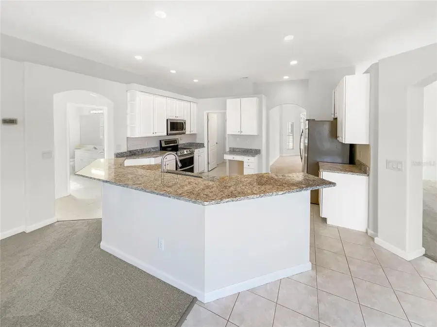 725 Forestgreen Court, Orlando, FL 32828 - Image #2