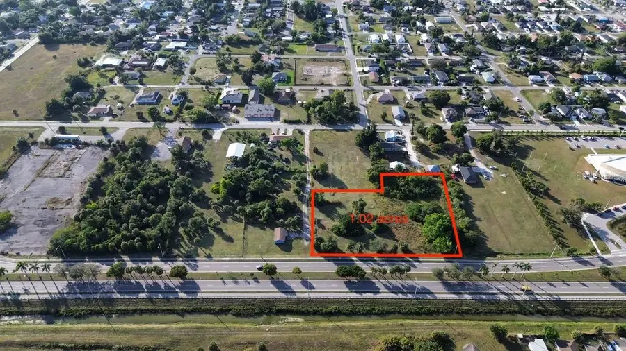 3550 S Grimsley Court, Fort Myers, FL 33916 - Image #2