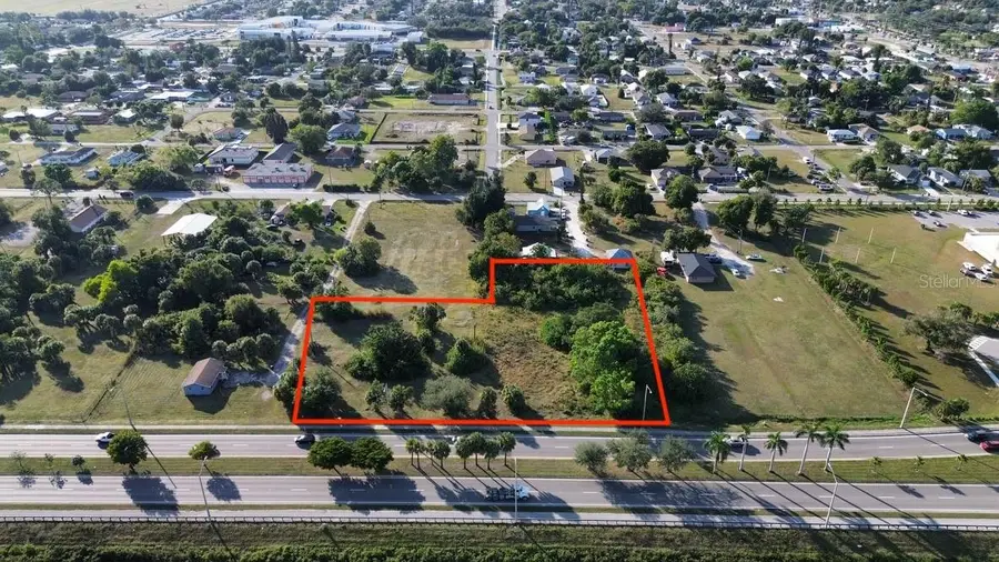 3550 S Grimsley Court, Fort Myers, FL 33916 - Image #3