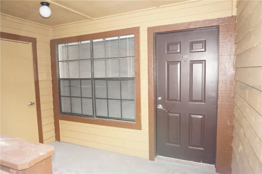 315 Lakepointe Drive #102, Altamonte Springs, FL 32701 - Image #3