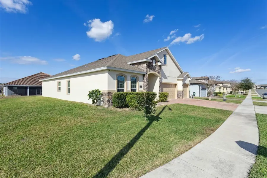 523 Bellissimo Place, Howey In The Hills, FL 34737 - Image #2