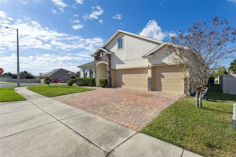 523 Bellissimo Place, Howey In The Hills, FL 34737 - Image #3
