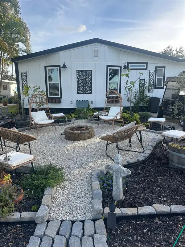 747 Navigators Way, EDGEWATER, FL 32141