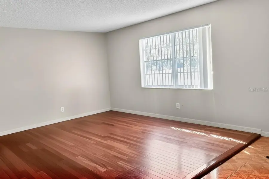 2577 Granada Circle W, Saint Petersburg, FL 33712 - Image #3