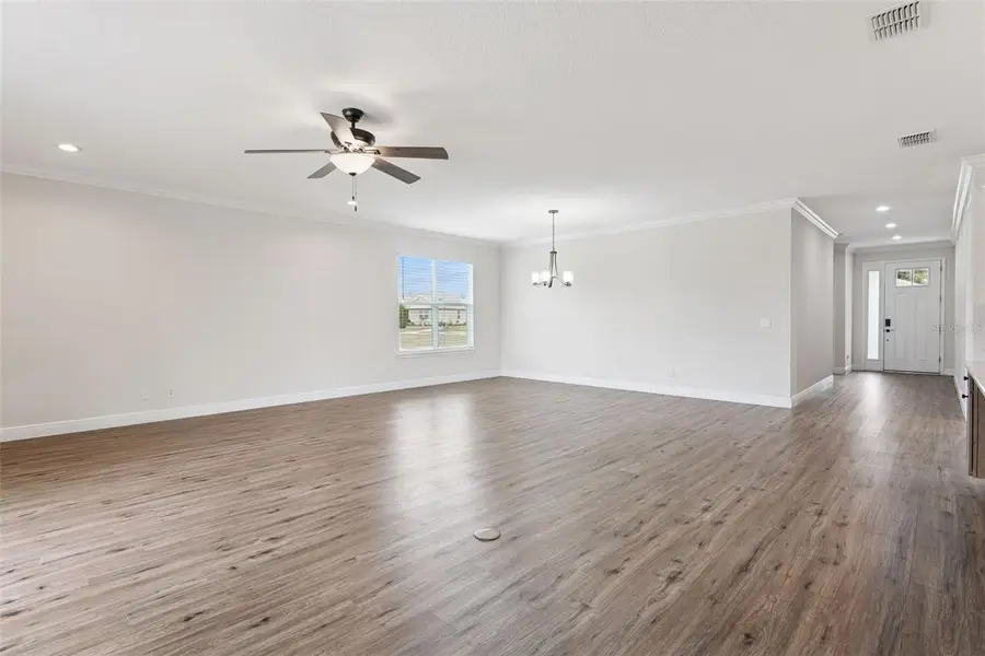 10454 Spring Lake Drive, Clermont, FL 34711 - Image #3