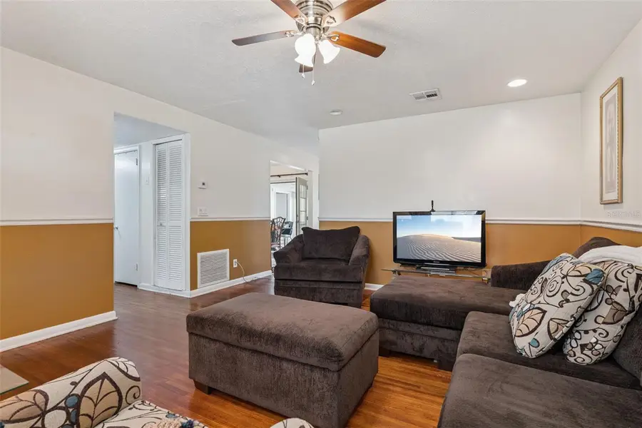 7801 Arabian Place, Orlando, FL 32818 - Image #3