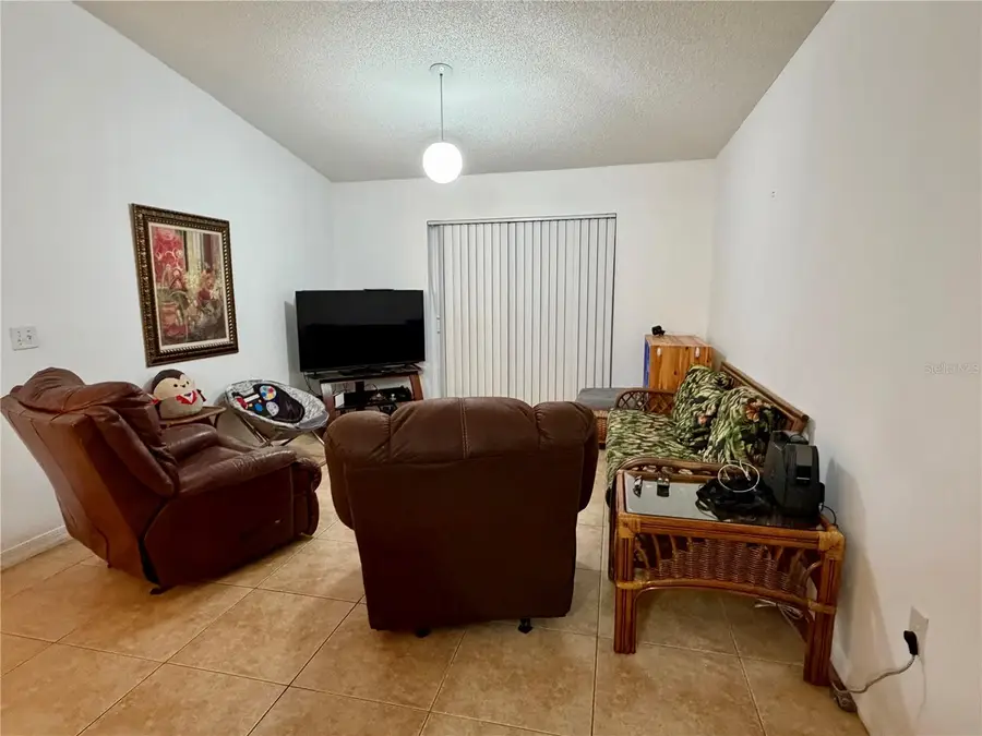 106 Circle Hill Road, Sanford, FL 32773 - Image #3