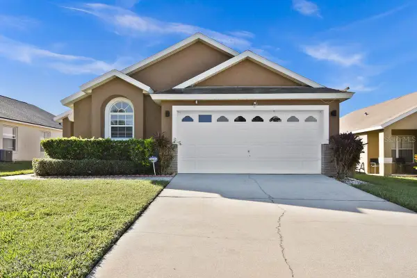 8082 Santee Drive, KISSIMMEE, FL 34747