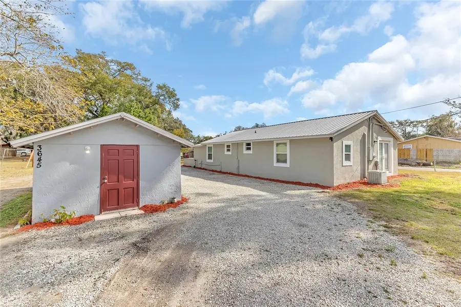 2121 Woodland Drive, Apopka, FL 32703 - Image #2