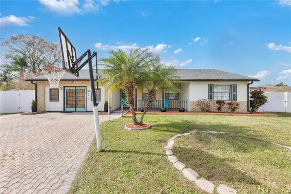 2410 Sweetbriar Court, KISSIMMEE, FL 34744