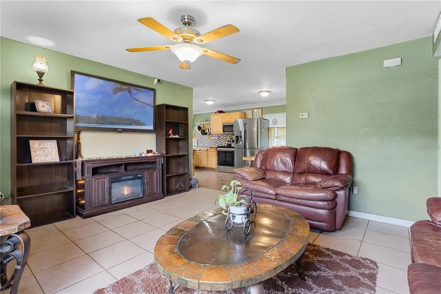 2904 Allison Drive, Orlando, FL 32826 - Image #2