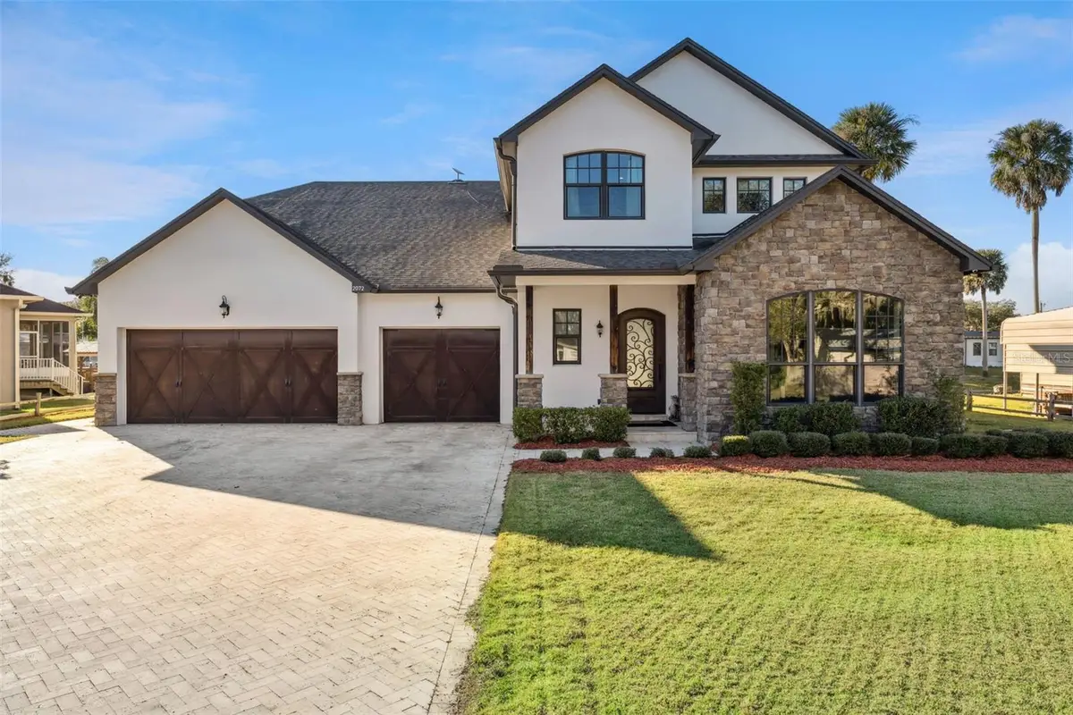 2072 Starboard Drive, Geneva, FL 32732 - Image #1