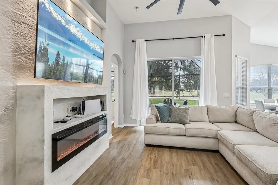 221 Westmoreland Circle, Kissimmee, FL 34744 - Image #2