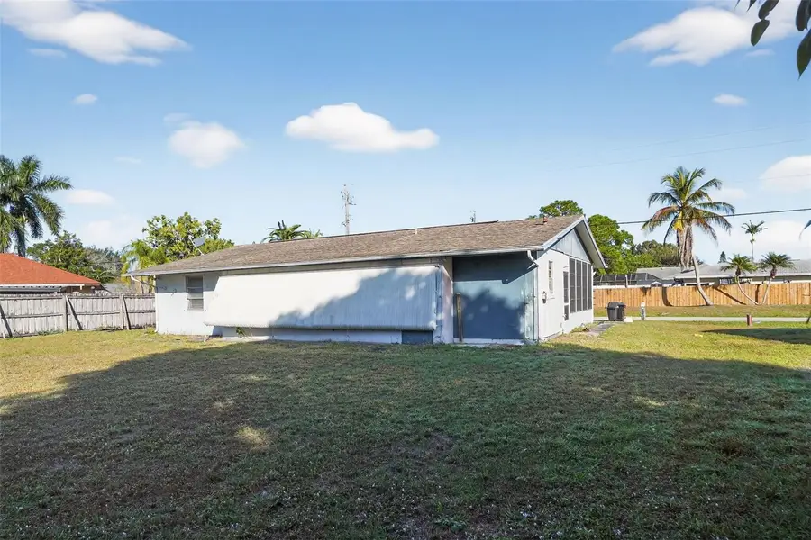 310 SE Calmoso Drive, Port Saint Lucie, FL 34983 - Image #3