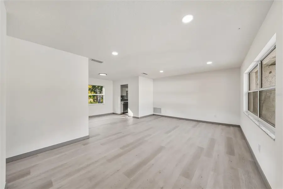 4612 Chateau Road, Orlando, FL 32808 - Image #2