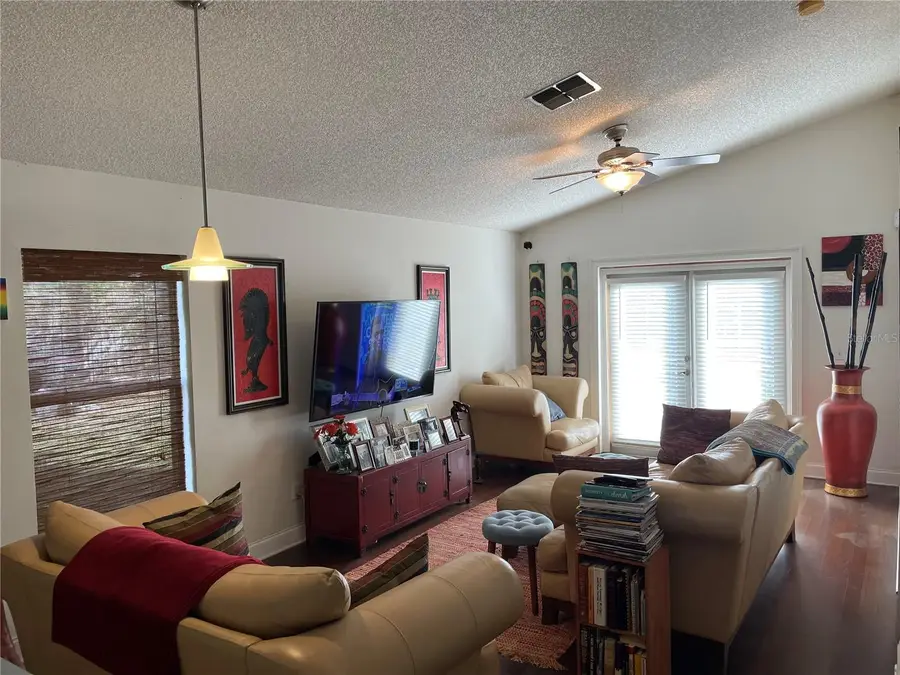 5501 Chatham Woods Court, Orlando, FL 32808 - Image #2