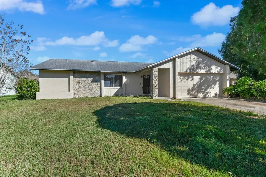 2317 Woodleaf Court, Orlando, FL 32837 - Image #2