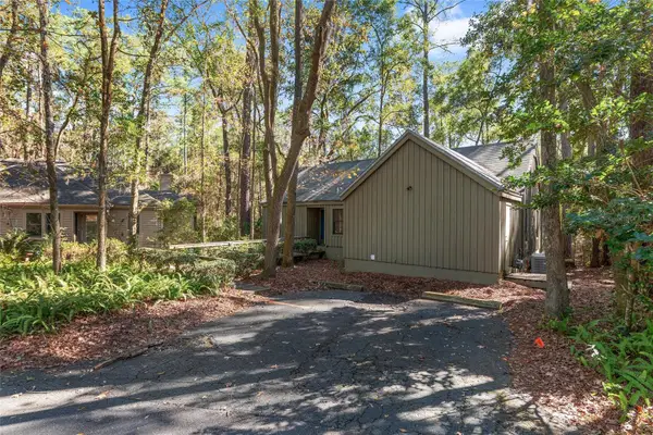 8305 SW 46th Lane, GAINESVILLE, FL 32608