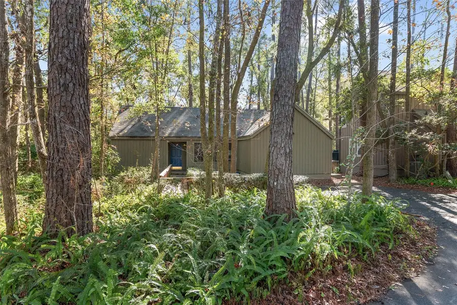 8305 SW 46th Lane, Gainesville, FL 32608 - Image #2