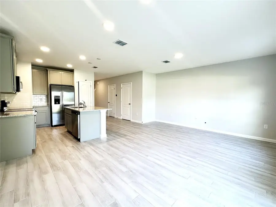 2835 Narcoossee Commons Way, Saint Cloud, FL 34771 - Image #2